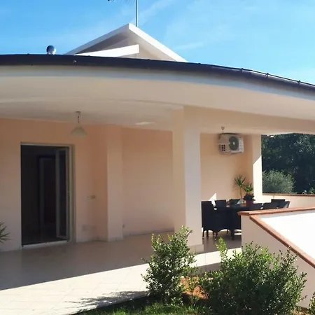 L'olivarosa Villa Spigno Saturnia